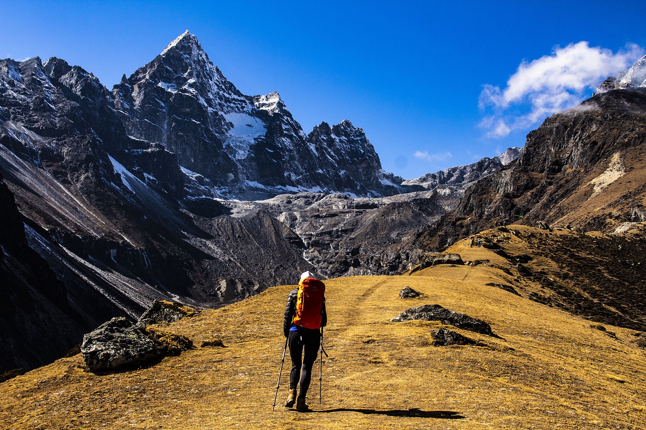 mount everest, mountains, trekking